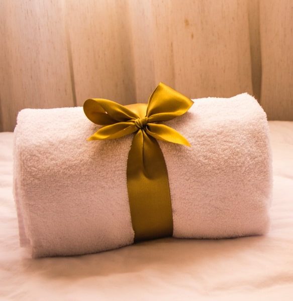 Gift-towel